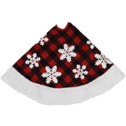 48 Inch Buffalo Plaid Tree Skirt With Snowflakes