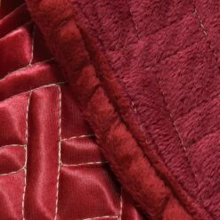 48 Inch Reversible Burgundy Quilted Tree Skirt -Christmas Decoration Store 1230353 web 3
